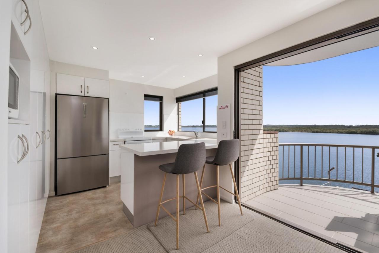מרוצ'ידור Wharf Lodge River View Apartment מראה חיצוני תמונה